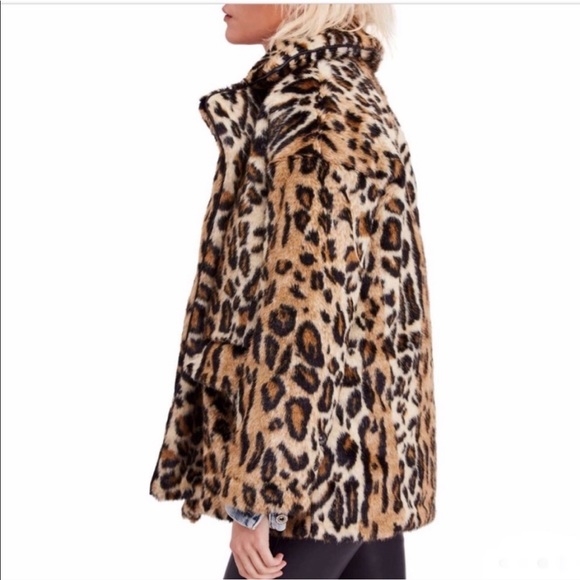 Free People Leopard Print Faux Fur Coat NWT Medium - Picture 3 of 6